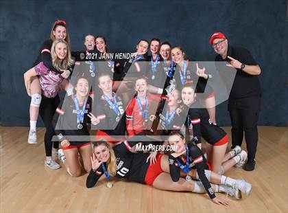 Thumbnail 2 in Redwood (CIF State D2 Awards) photogallery.