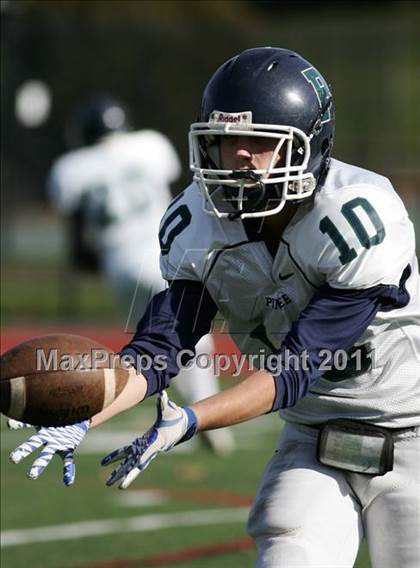 Thumbnail 2 in Rye Country Day vs. Pingree (Dan Rorke Bowl) photogallery.