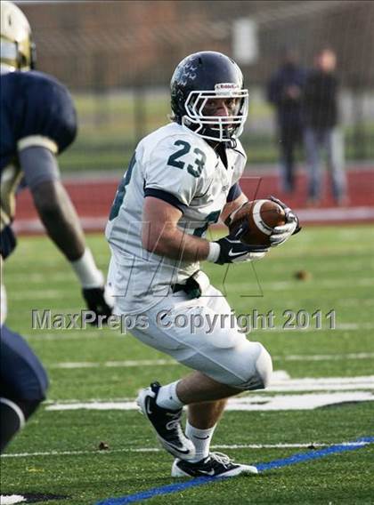 Thumbnail 2 in Rye Country Day vs. Pingree (Dan Rorke Bowl) photogallery.