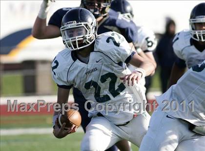 Thumbnail 3 in Rye Country Day vs. Pingree (Dan Rorke Bowl) photogallery.
