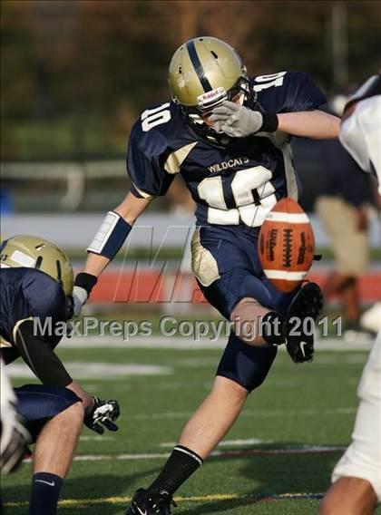 Thumbnail 1 in Rye Country Day vs. Pingree (Dan Rorke Bowl) photogallery.