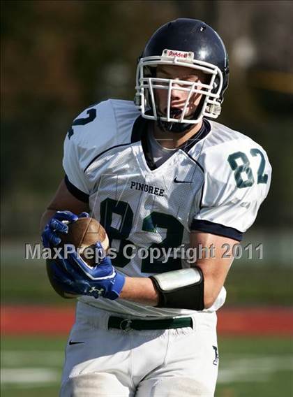 Thumbnail 1 in Rye Country Day vs. Pingree (Dan Rorke Bowl) photogallery.