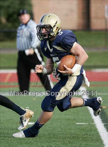 Thumbnail 2 in Rye Country Day vs. Pingree (Dan Rorke Bowl) photogallery.