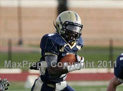 Thumbnail 2 in Rye Country Day vs. Pingree (Dan Rorke Bowl) photogallery.