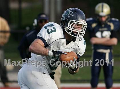 Thumbnail 2 in Rye Country Day vs. Pingree (Dan Rorke Bowl) photogallery.