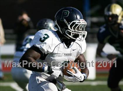 Thumbnail 3 in Rye Country Day vs. Pingree (Dan Rorke Bowl) photogallery.