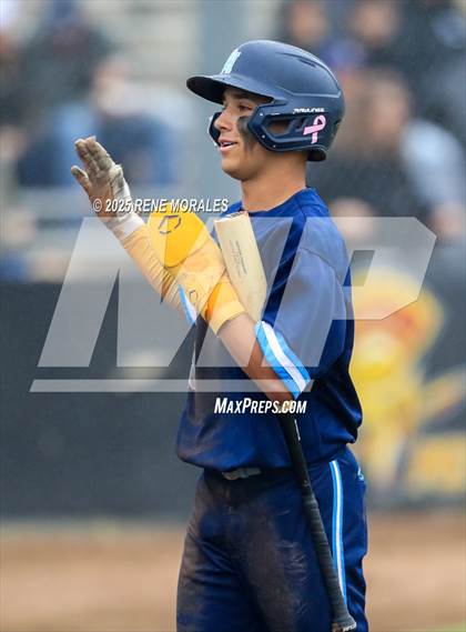 Thumbnail 3 in Quartz Hill vs Maranatha photogallery.