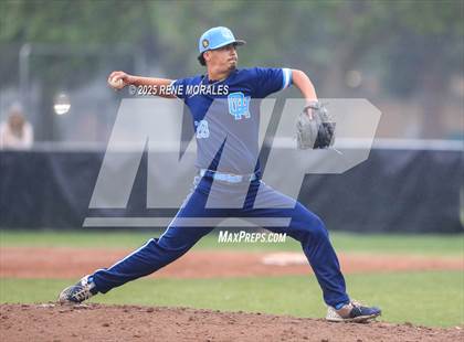 Thumbnail 3 in Quartz Hill vs Maranatha photogallery.