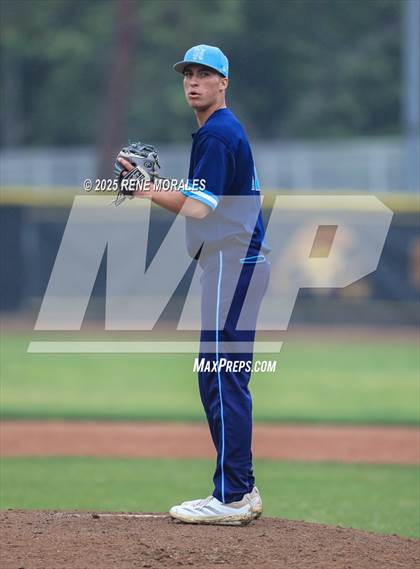 Thumbnail 3 in Quartz Hill vs Maranatha photogallery.