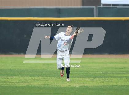 Thumbnail 2 in Quartz Hill vs Maranatha photogallery.