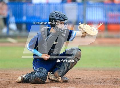 Thumbnail 1 in Quartz Hill vs Maranatha photogallery.