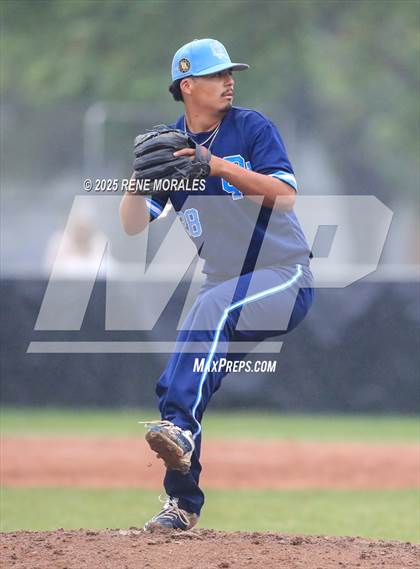Thumbnail 1 in Quartz Hill vs Maranatha photogallery.