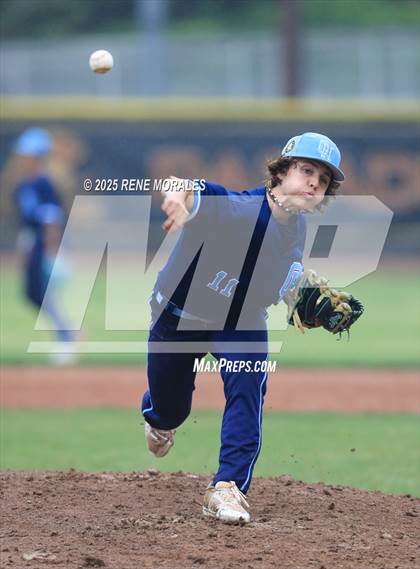 Thumbnail 2 in Quartz Hill vs Maranatha photogallery.