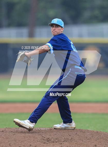 Thumbnail 3 in Quartz Hill vs Maranatha photogallery.