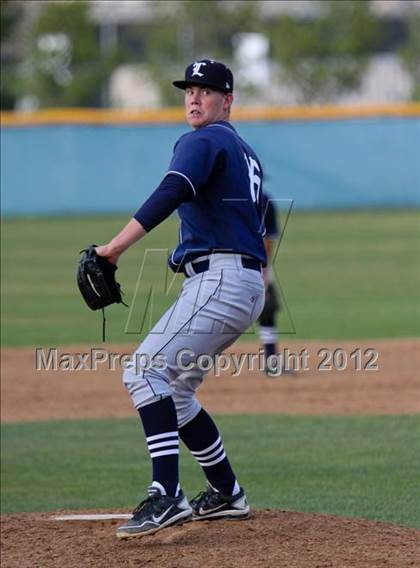 Thumbnail 1 in Loyola @ West Ranch photogallery.