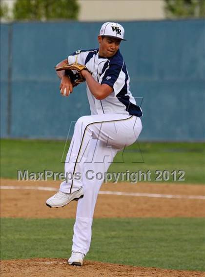 Thumbnail 3 in Loyola @ West Ranch photogallery.