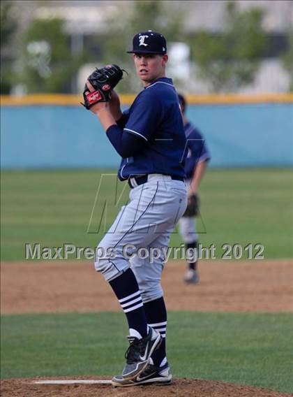 Thumbnail 1 in Loyola @ West Ranch photogallery.
