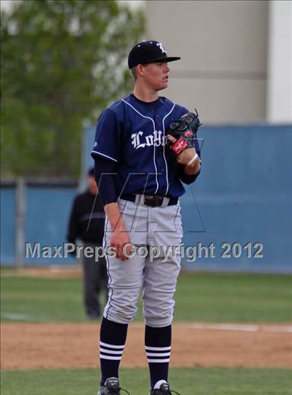 Thumbnail 1 in Loyola @ West Ranch photogallery.