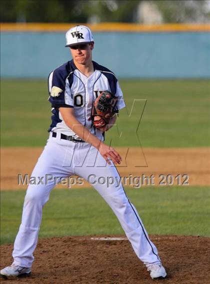 Thumbnail 2 in Loyola @ West Ranch photogallery.