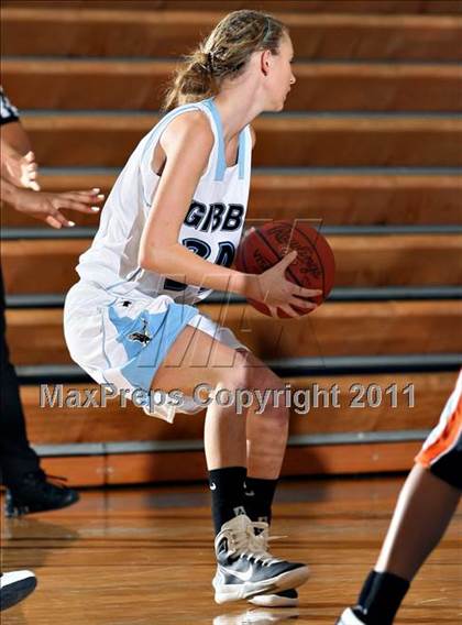 Thumbnail 2 in Powell vs Gibbs (Kroger Thanksgiving Classic) photogallery.