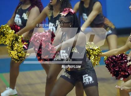 Thumbnail 2 in Middletown vs. Douglass (MPSSAA Class 2A State Semifinal) photogallery.