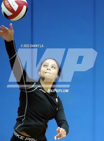Thumbnail 1 in Middletown vs. Douglass (MPSSAA Class 2A State Semifinal) photogallery.