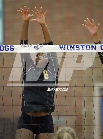 Thumbnail 1 in Middletown vs. Douglass (MPSSAA Class 2A State Semifinal) photogallery.