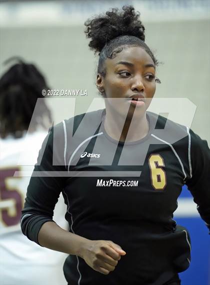 Thumbnail 1 in Middletown vs. Douglass (MPSSAA Class 2A State Semifinal) photogallery.
