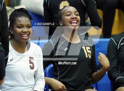Thumbnail 3 in Middletown vs. Douglass (MPSSAA Class 2A State Semifinal) photogallery.