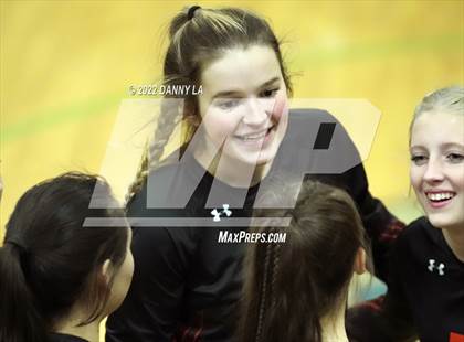 Thumbnail 2 in Middletown vs. Douglass (MPSSAA Class 2A State Semifinal) photogallery.