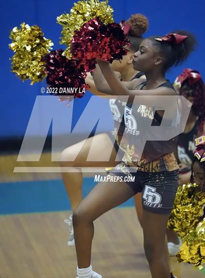 Thumbnail 3 in Middletown vs. Douglass (MPSSAA Class 2A State Semifinal) photogallery.