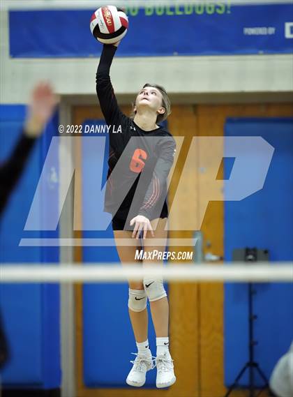 Thumbnail 3 in Middletown vs. Douglass (MPSSAA Class 2A State Semifinal) photogallery.