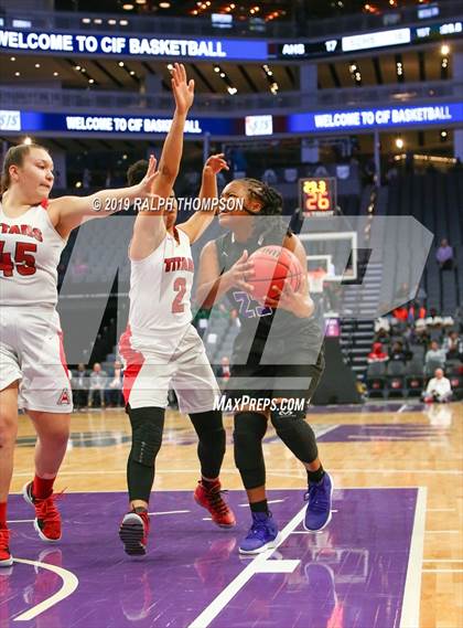 Thumbnail 2 in Sacramento vs. Antelope (CIF SJS D 2 Final) photogallery.