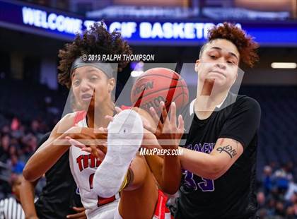 Thumbnail 2 in Sacramento vs. Antelope (CIF SJS D 2 Final) photogallery.