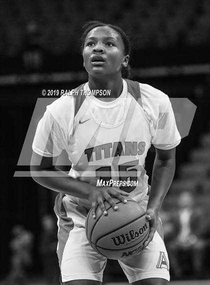 Thumbnail 2 in Sacramento vs. Antelope (CIF SJS D 2 Final) photogallery.