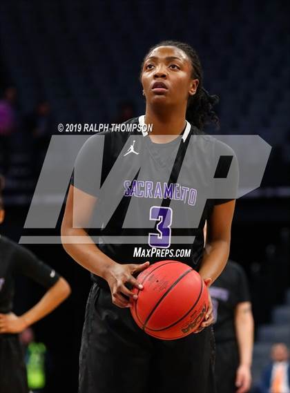 Thumbnail 1 in Sacramento vs. Antelope (CIF SJS D 2 Final) photogallery.