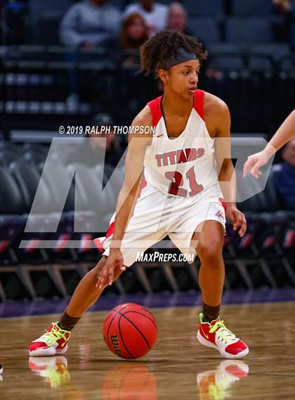 Thumbnail 1 in Sacramento vs. Antelope (CIF SJS D 2 Final) photogallery.