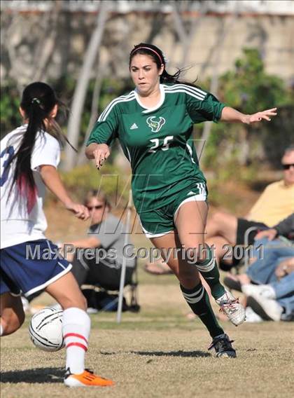 Thumbnail 3 in La Costa Canyon vs. Trabuco Hills (Excalibur)  photogallery.