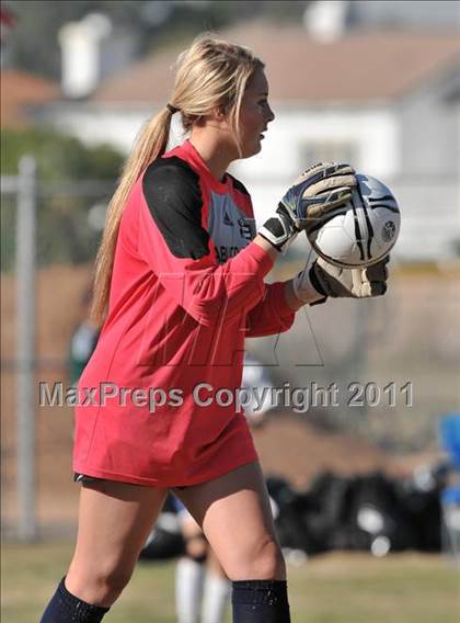 Thumbnail 2 in La Costa Canyon vs. Trabuco Hills (Excalibur)  photogallery.