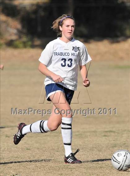 Thumbnail 3 in La Costa Canyon vs. Trabuco Hills (Excalibur)  photogallery.
