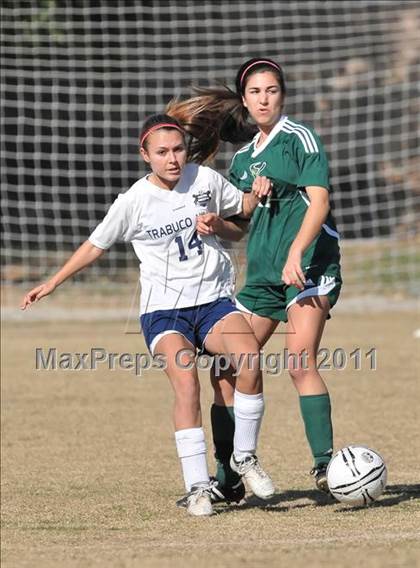Thumbnail 3 in La Costa Canyon vs. Trabuco Hills (Excalibur)  photogallery.