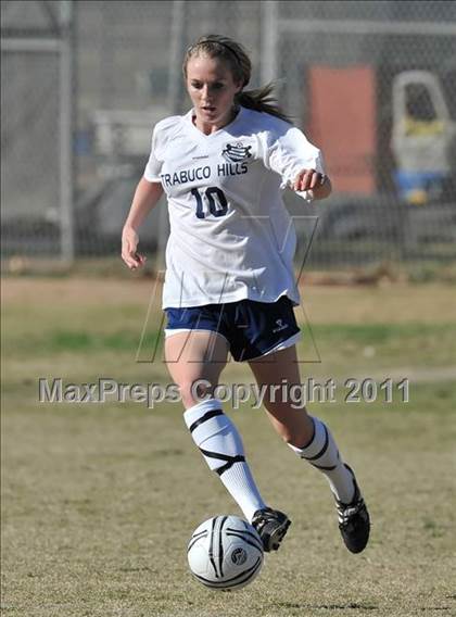 Thumbnail 3 in La Costa Canyon vs. Trabuco Hills (Excalibur)  photogallery.
