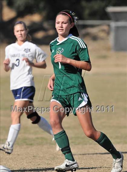 Thumbnail 3 in La Costa Canyon vs. Trabuco Hills (Excalibur)  photogallery.