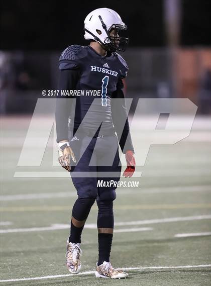 Thumbnail 3 in Cosumnes Oaks @ Sheldon (CIF SJS D1 Playoff) photogallery.