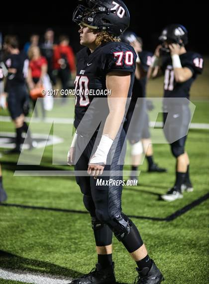 Thumbnail 3 in Stephenville vs. Argyle (UIL 4A D1 Region Semifinal) photogallery.