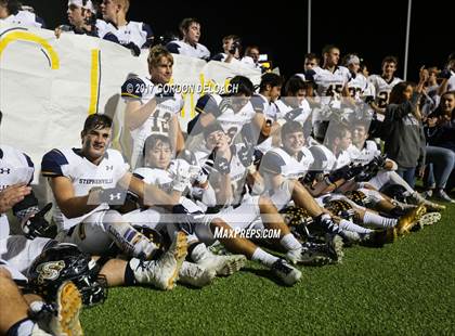 Thumbnail 3 in Stephenville vs. Argyle (UIL 4A D1 Region Semifinal) photogallery.