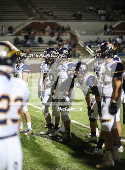 Thumbnail 3 in Stephenville vs. Argyle (UIL 4A D1 Region Semifinal) photogallery.