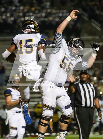 Thumbnail 2 in Stephenville vs. Argyle (UIL 4A D1 Region Semifinal) photogallery.