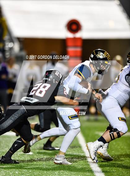 Thumbnail 3 in Stephenville vs. Argyle (UIL 4A D1 Region Semifinal) photogallery.