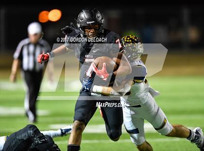 Thumbnail 3 in Stephenville vs. Argyle (UIL 4A D1 Region Semifinal) photogallery.